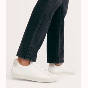 Veja Esplar sneaker size 7